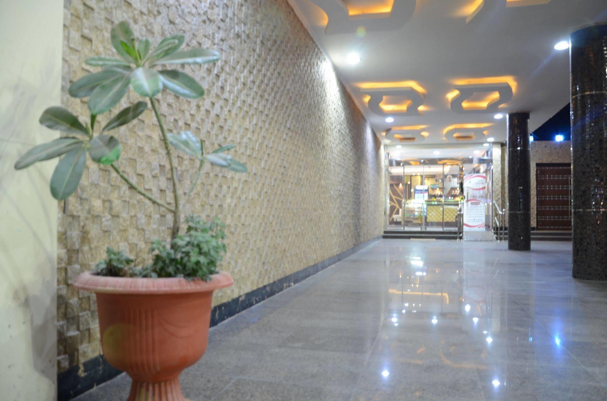Noor Amal Apartments Serviced Riadh Exterior foto